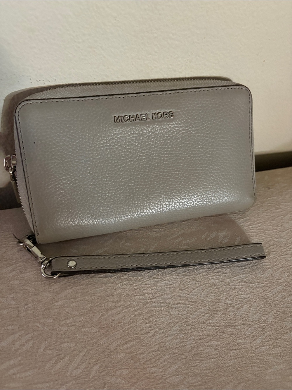 Michael Kors Pebbled Leather Wristlet Wallet in Light Gray